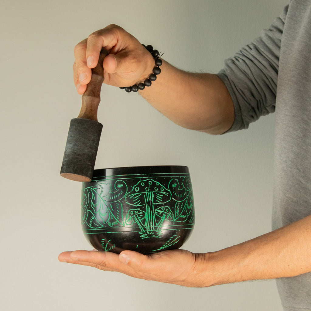 Handmade Magic Mushroom Cauldron Singing Bowl Green
