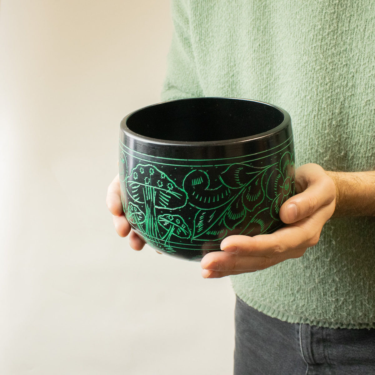 Handmade Magic Mushroom Cauldron Singing Bowl Green