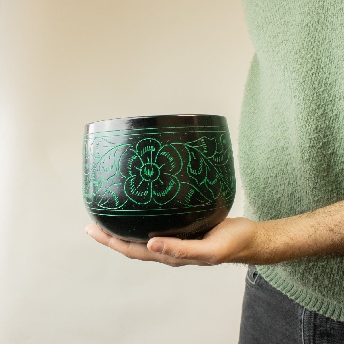 Handmade Magic Mushroom Cauldron Singing Bowl Green