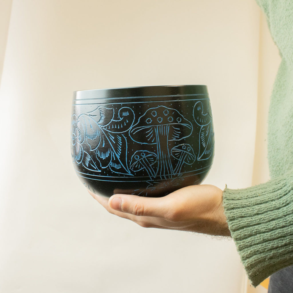 Handmade Magic Mushroom Cauldron Singing Bowl Blue