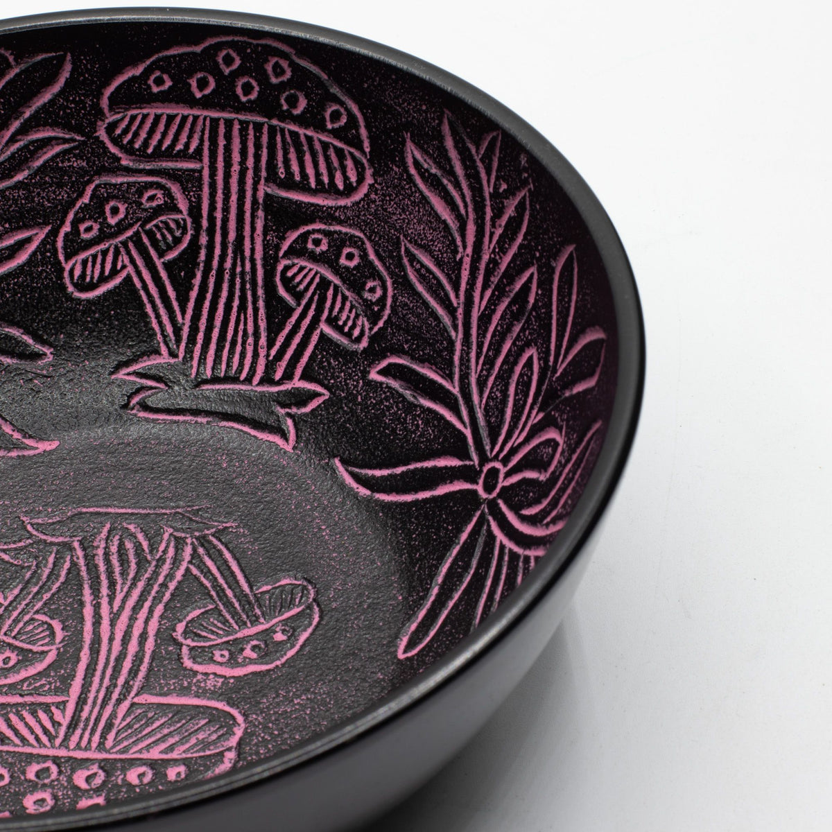 Handmade Magic Mushroom Singing Bowl Pink